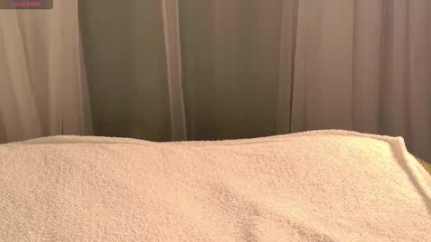 Snapshot of sunnyrisha chatting on October 31, 2025, 5:19 am Risha online show from October 31, 2025, 5:19 am