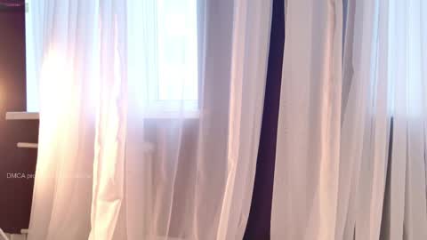 Snapshot of sunnyrisha chatting on May 15, 2026, 5:25 am Risha online show from May 15, 2026, 5:25 am