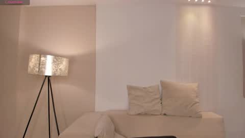 Snapshot of sunnyrivers_ chatting on May 29, 2026, 12:14 pm Sunny Rivers online show from May 29, 2026, 12:14 pm