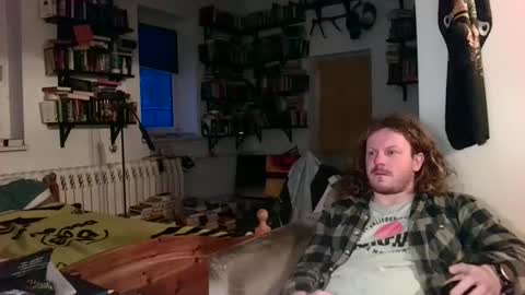 Snapshot of sunr1sa chatting on January 9, 2026, 6:49 am sunr1sa online show from January 9, 2026, 6:49 am