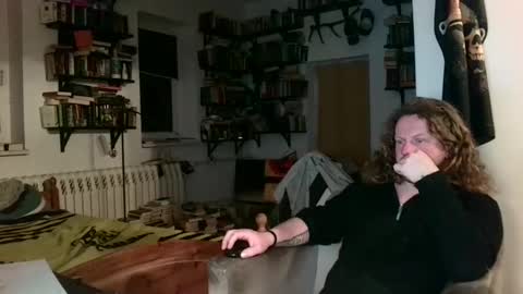 Snapshot of sunr1sa chatting on January 10, 2026, 11:53 pm sunr1sa online show from January 10, 2026, 11:53 pm