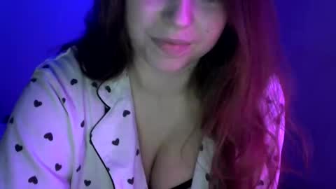 Lisa online show from December 3, 2024, 3:11 pm