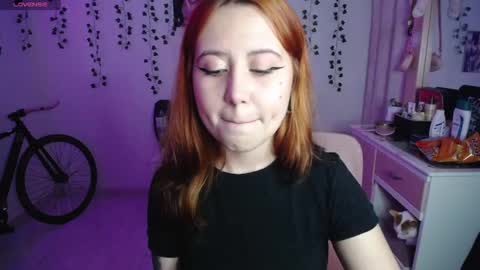 Snapshot of sunset_pienk chatting on September 16, 2025, 2:56 am Sunset online show from September 16, 2025, 2:56 am