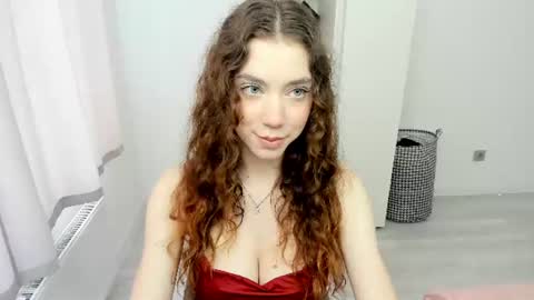 sunshine_bliss online show from June 18, 2026, 3:38 pm