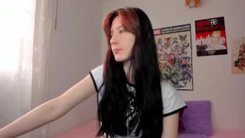 Snapshot of sunshine_girl9 chatting on March 6, 2025, 7:32 pm sunshine_girl9 online show from March 6, 2025, 7:32 pm