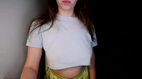 Snapshot of sunshine_in_your_life chatting on November 30, 2025, 2:15 am sunshine_in_your_life online show from November 30, 2025, 2:15 am