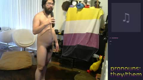 im not actually a man my pronouns are theythem online show from June 2, 2026, 6:21 pm