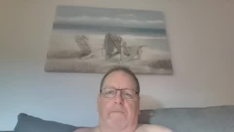 Sunspotbaby online show from November 23, 2025, 4:01 am