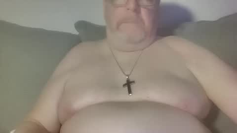 Sunspotbaby online show from April 25, 2026, 3:20 am