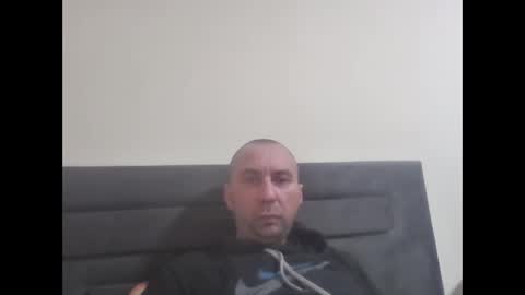 super42835015 online show from January 13, 2026, 7:41 pm