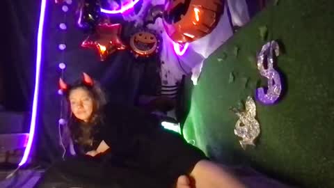 super jony and Marta GMT 1300-1800 every day online show from November 7, 2025, 5:24 pm