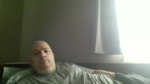 Snapshot of superboy78 chatting on April 3, 2026, 10:46 am superboy78 online show from April 3, 2026, 10:46 am