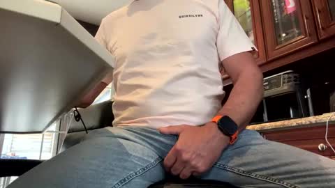 Snapshot of supercap69 chatting on May 5, 2026, 12:24 pm Francisco666 online show from May 5, 2026, 12:24 pm