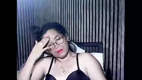 superclit4u online show from April 23, 2026, 12:29 pm