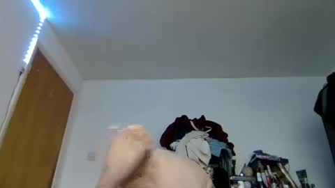 Snapshot of superduperclay chatting on July 18, 2026, 4:44 pm superduperclay online show from July 18, 2026, 4:44 pm