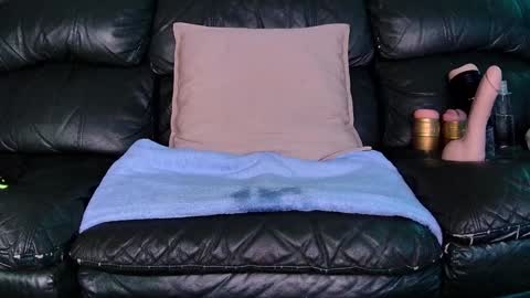 Thomas online show from January 19, 2025, 3:50 am