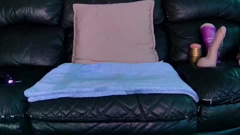 Thomas online show from January 19, 2025, 6:53 pm