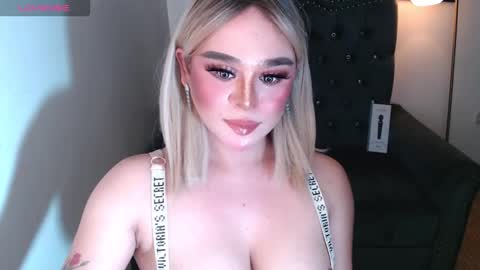 CARMINA online show from October 15, 2025, 2:33 am