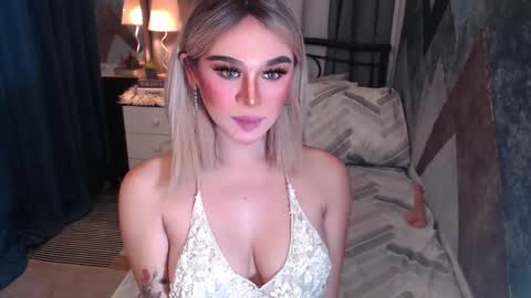 CARMINA online show from February 21, 2026, 1:39 am