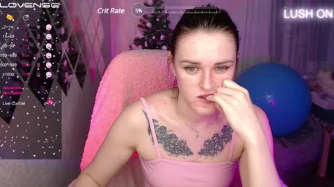 Snapshot of superhotgirlhere chatting on January 15, 2025, 2:13 pm Sweet Anna online show from January 15, 2025, 2:13 pm