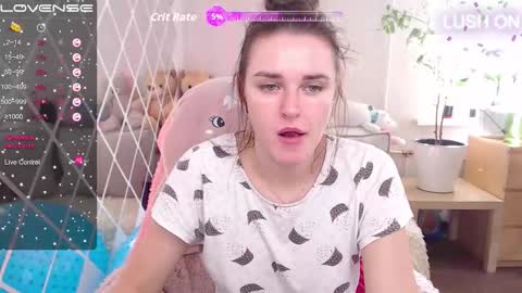 Snapshot of superhotgirlhere chatting on September 18, 2025, 9:11 am Sweet Anna online show from September 18, 2025, 9:11 am