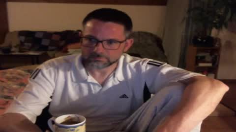 Snapshot of supersquirrel81 chatting on April 26, 2026, 2:31 am supersquirrel81 online show from April 26, 2026, 2:31 am