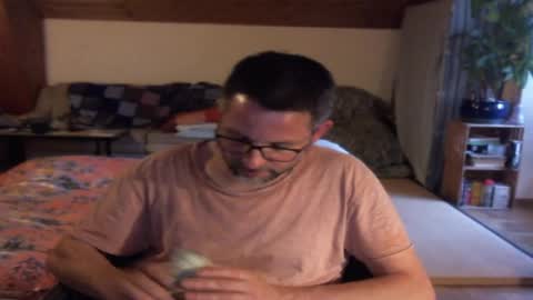 Snapshot of supersquirrel81 chatting on May 9, 2026, 6:35 pm supersquirrel81 online show from May 9, 2026, 6:35 pm