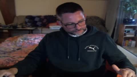 Snapshot of supersquirrel81 chatting on May 13, 2026, 6:16 pm supersquirrel81 online show from May 13, 2026, 6:16 pm