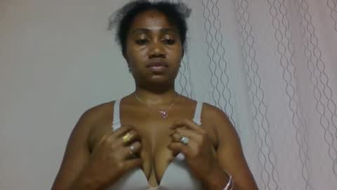 surbelle online show from April 18, 2026, 7:58 pm