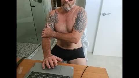 Snapshot of surfdog2908 chatting on March 12, 2025, 1:36 am surfdog2908 online show from March 12, 2025, 1:36 am