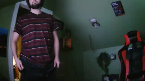 surferdude_here online show from November 28, 2025, 10:01 pm