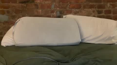 jon raws online show from January 9, 2026, 4:37 am