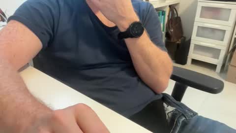 surfstar81 online show from October 27, 2025, 7:12 am