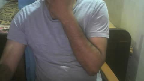 suryamahesh333 online show from November 9, 2025, 4:38 pm