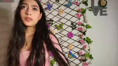 Snapshot of susana__sanchez chatting on July 26, 2026, 4:42 am SUSANA online show from July 26, 2026, 4:42 am