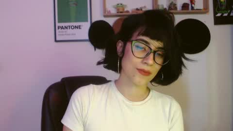 susana_w online show from October 9, 2025, 10:30 pm