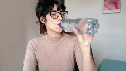Snapshot of susana_w chatting on July 13, 2026, 3:59 pm susana_w online show from July 13, 2026, 3:59 pm