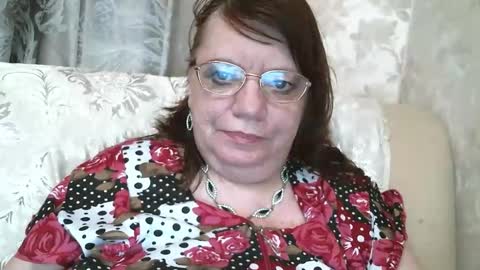 SusanaAhSun online show from January 2, 2025, 3:51 pm