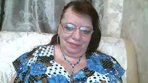 SusanaAhSun online show from December 2, 2025, 11:59 am