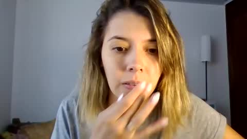 Snapshot of susanaduncann chatting on July 17, 2026, 2:56 pm Susana online show from July 17, 2026, 2:56 pm