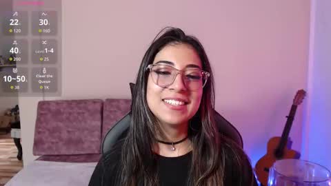 Susana hendrix    online show from March 22, 2026, 6:22 pm