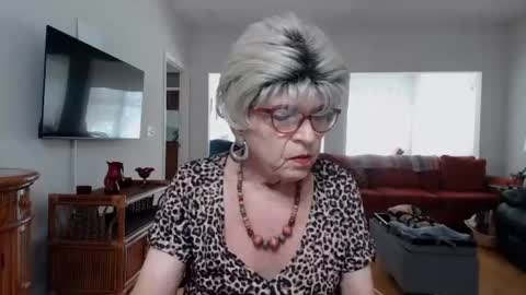 sexualsusan online show from June 20, 2026, 3:59 pm