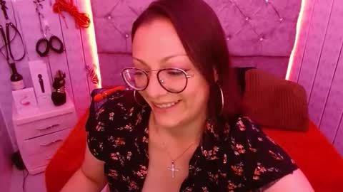 susanhotsex_ online show from November 8, 2025, 1:06 am