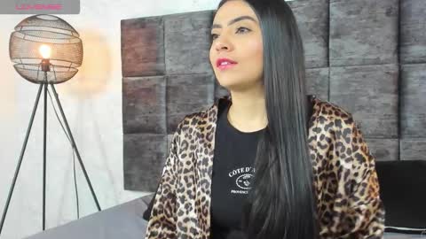 Snapshot of susanjacobs chatting on October 23, 2025, 9:46 pm Susan online show from October 23, 2025, 9:46 pm