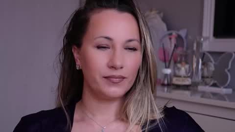 SusanJewel online show from February 15, 2026, 8:46 am