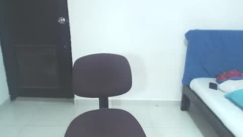 susanleroy online show from February 16, 2025, 11:49 am