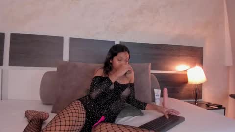 susanna_cute online show from October 3, 2025, 12:35 pm