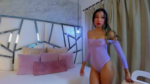 susanna_cute online show from April 8, 2026, 12:27 pm