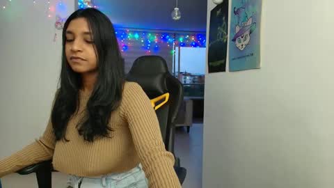 Andrea - Migue online show from February 16, 2025, 11:16 pm