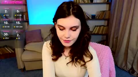 Snapshot of susiemorris chatting on February 18, 2025, 1:32 am Susie online show from February 18, 2025, 1:32 am